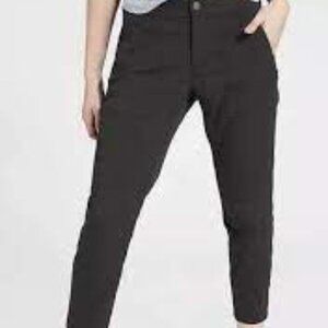 Athleta Trekkie Crop Pants